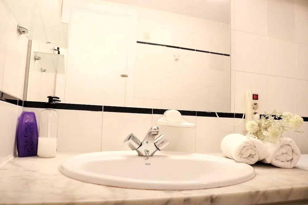 Apartamento Rosella La Marina Sitges 0*,